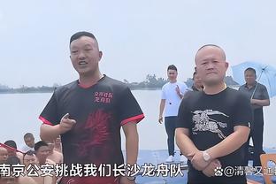 记者：张玉宁为国出战的表态感动伊万，他是当代本土球员的榜样